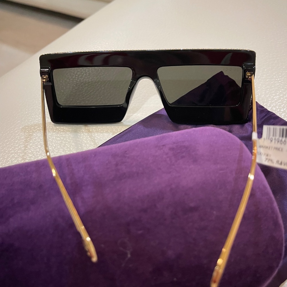 Brand new never worn Gucci sunglasses with rhinestones galore! - Picture 2 of 8
